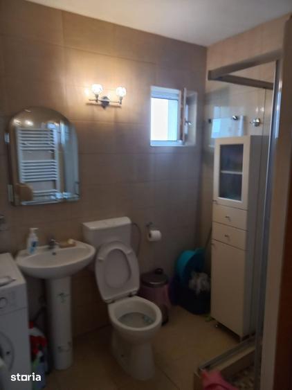 Casă cu 2 camere cu Teren 700 Mp în Central