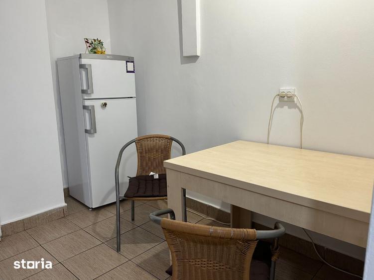 Apartament cu 2 camere decomandat în Mărăști