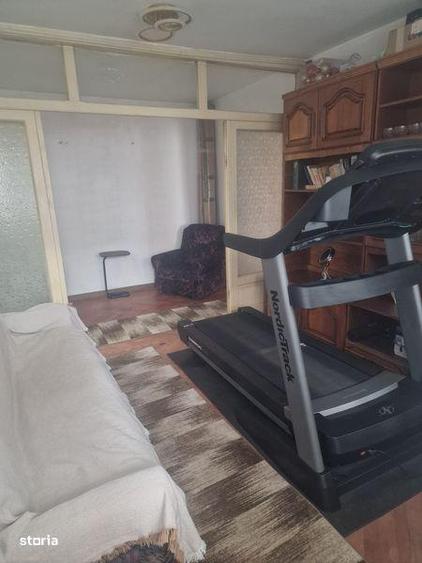 Apartament cu 2 camere decomandat în Blejoi