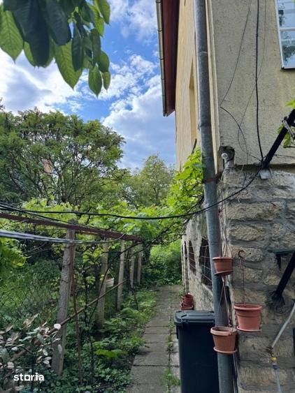 Casă cu 4 camere cu Teren 370 Mp în Andrei Mureșanu