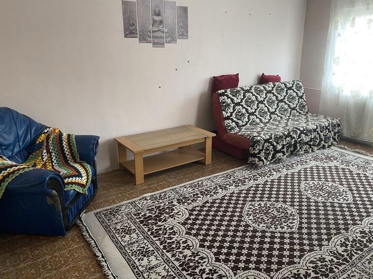 Apartament cu 3 camere în Iosia
