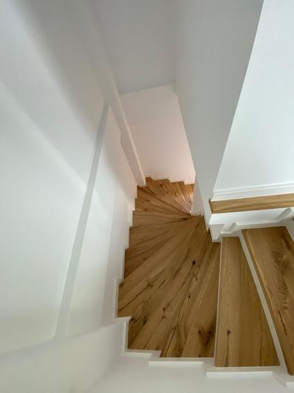 Apartament cu 3 camere semidecomandat în Domenii