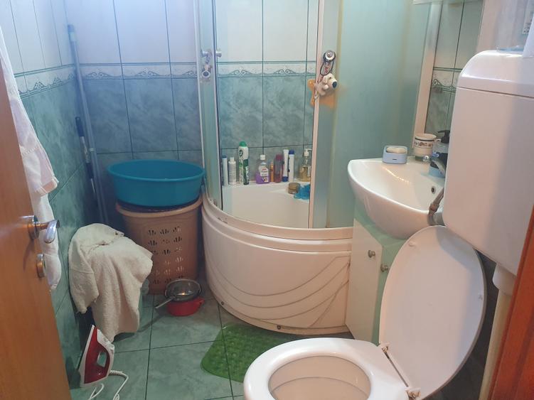 Apartament cu 2 camere semidecomandat în Drumul Taberei