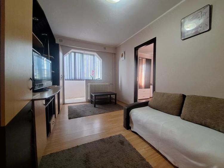 Apartament cu 2 camere semidecomandat în Dacia
