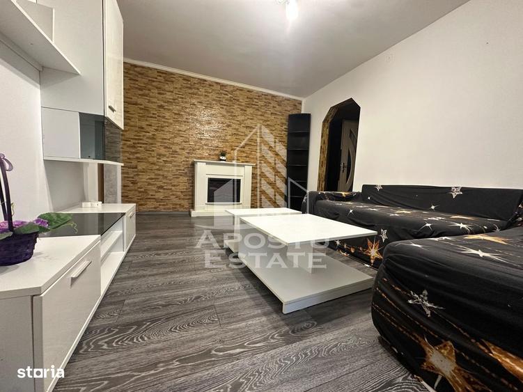 Apartament cu 3 camere semidecomandat, mobilat în Girocului