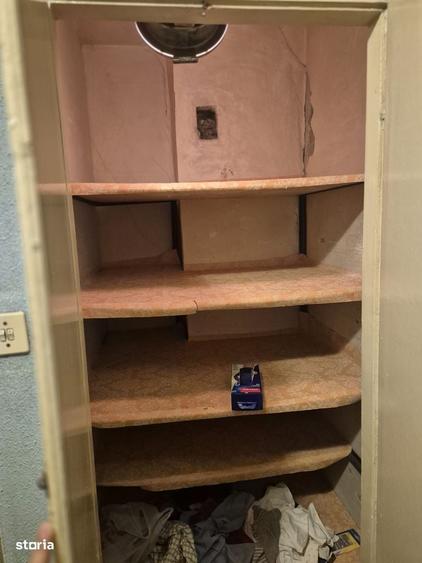 Apartament cu 4 camere decomandat în Drumul Taberei