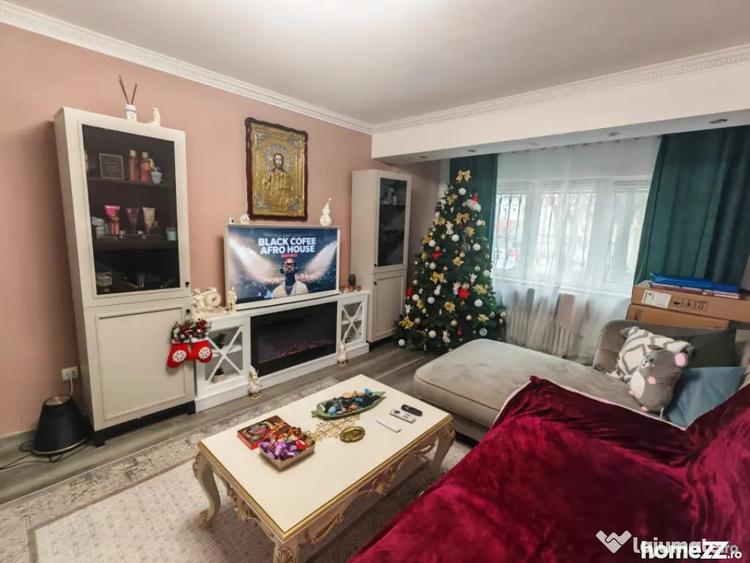 Apartament cu 2 camere semidecomandat în Casa de Cultură