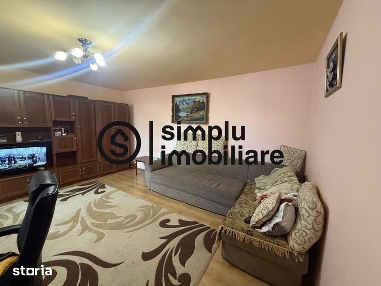 Casă cu 5 camere cu Teren 181 Mp în Rovine