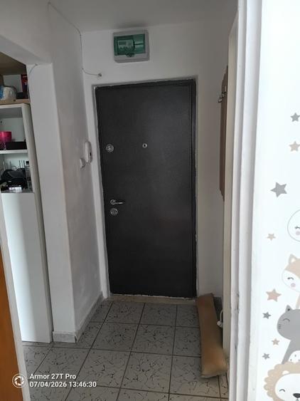 Apartament cu 2 camere decomandat în Berceni