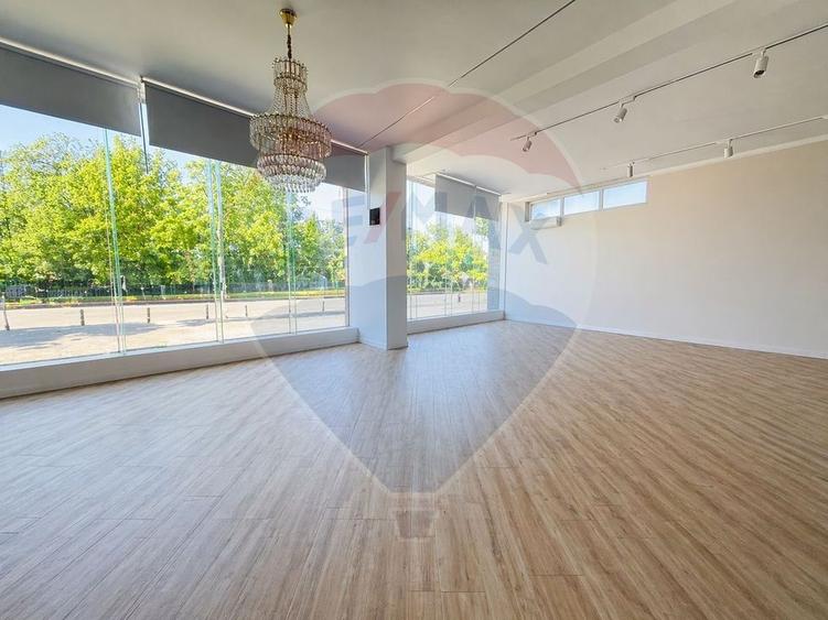 Spațiu comercial, de 117 mp, în Ultracentral