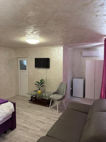 Casă cu 4 camere cu Teren 300 Mp în Central