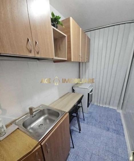 Apartament cu 2 camere decomandat, mobilat în Berceni