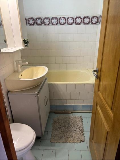 Apartament cu 2 camere decomandat în Exterior Vest