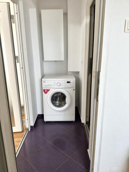 Apartament cu 2 camere semidecomandat, mobilat în Micălaca