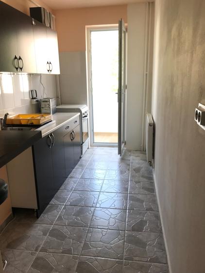 Apartament cu 2 camere decomandat în Astra
