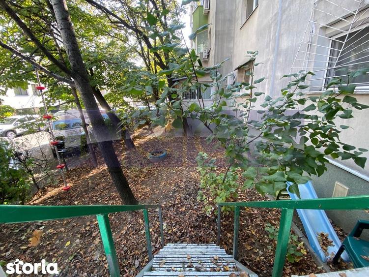 Apartament cu 3 camere, mobilat în Aviației