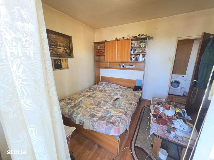 Apartament cu 2 camere semidecomandat în Craiter