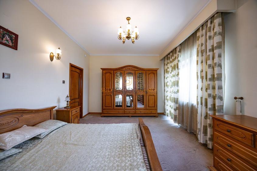 Casă individuală cu 18 camere cu Canalizare în Brâncoveanu