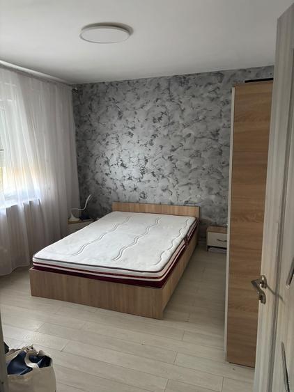 Apartament cu 3 camere în Tătărași
