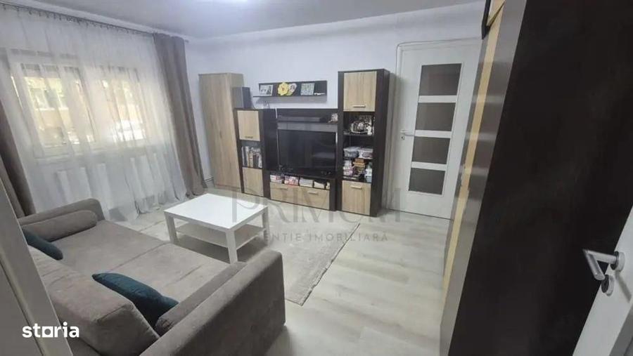 Apartament cu 2 camere semidecomandat, mobilat în Buziașului
