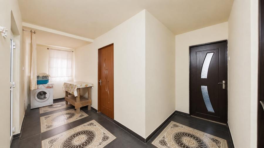 Casă individuală cu 3 camere cu Teren 1530 Mp în Șiria