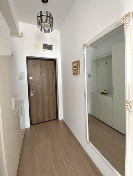 Apartament cu 2 camere semidecomandat în Elvila