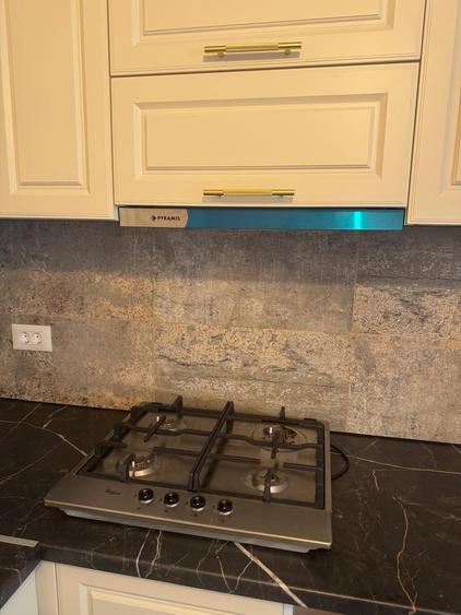 Apartament cu 7 camere decomandat în Frumoasa