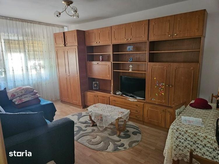 Inchiriez apartament cu 2 camere - 4