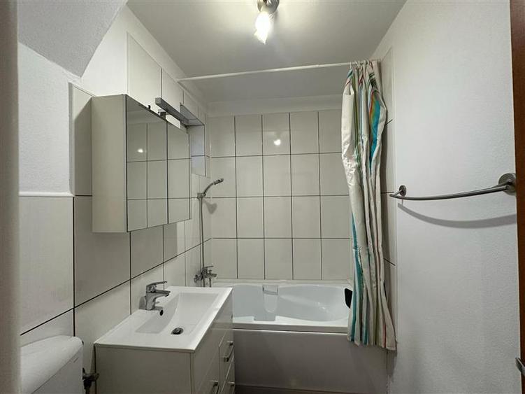 Apartament cu 2 camere semidecomandat în Luncă