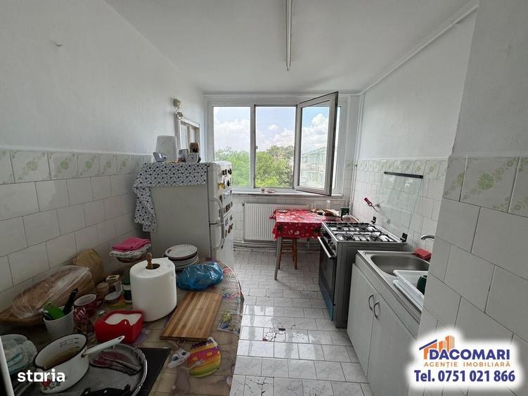 Apartament cu 3 camere decomandat în Țiglina 1