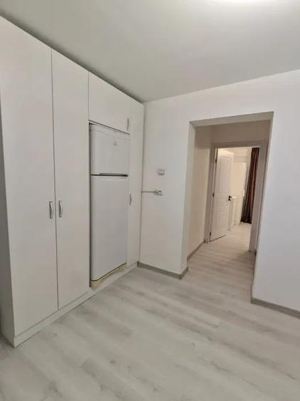 Apartament cu 2 camere decomandat, mobilat în Doamna Ghica