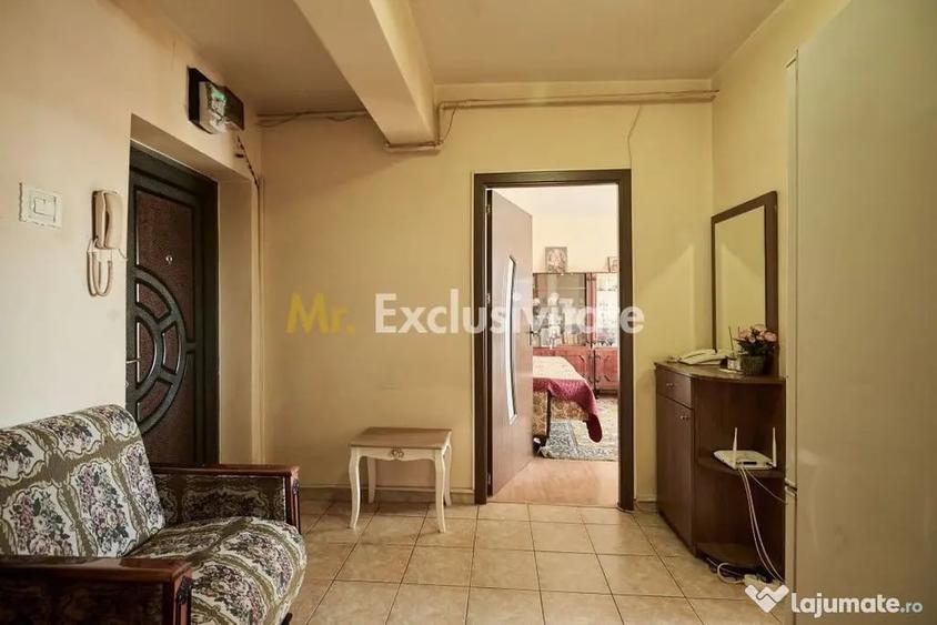 Apartament cu 3 camere decomandat în Central