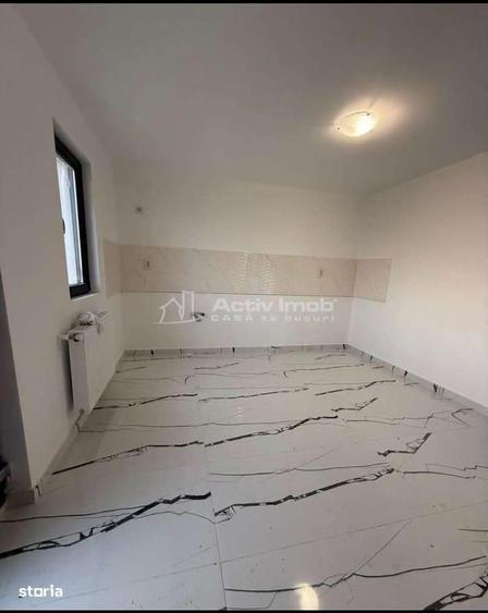 Casă cu 3 camere cu Teren 400 Mp în Central