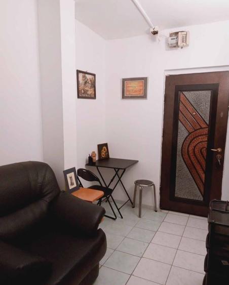 Garsonieră decomandată în Baba Novac