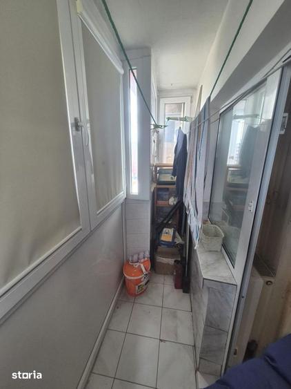 Apartament cu 3 camere decomandat în Rahova