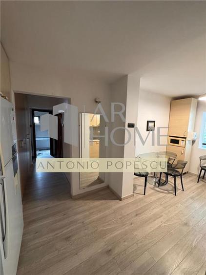 Apartament 3 camere, in Ploiesti, zona 9 Mai. - 14