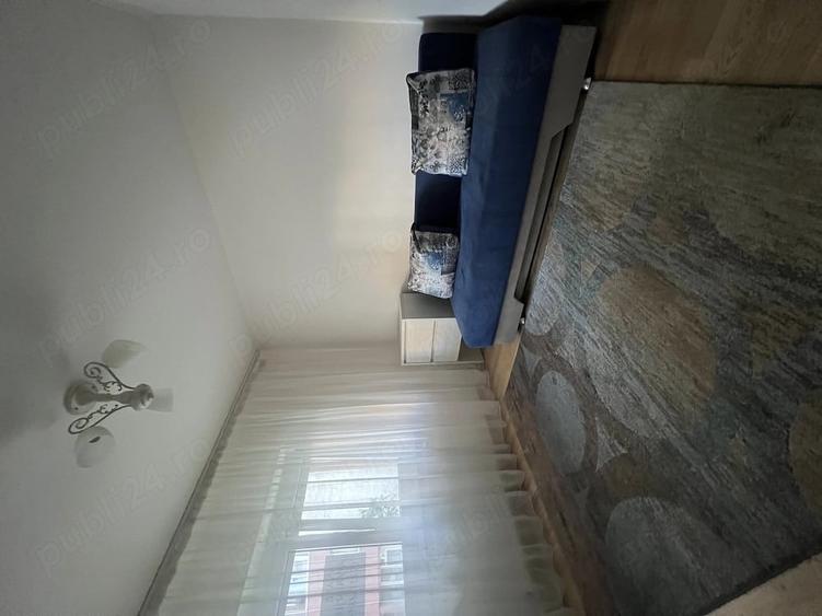 Apartament cu 3 camere decomandat în Griviței