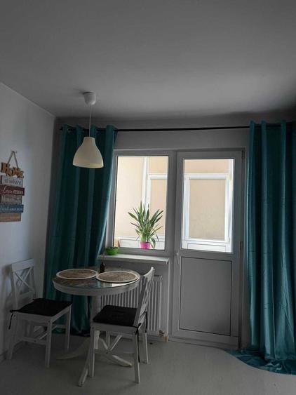 Inchiriez apartament 2 camere - 6