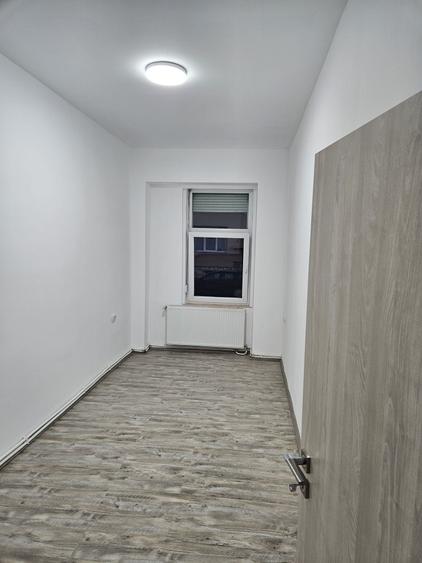 Casă cu 2 camere în Calea Clujului
