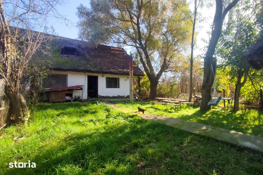 Casă cu 7 camere cu Teren 938 Mp în Chilia Veche