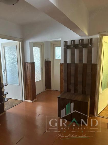 Apartament cu 3 camere decomandat, mobilat în Mănăștur