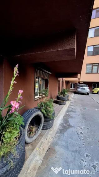 Apartament cu 2 camere decomandat în Chiajna