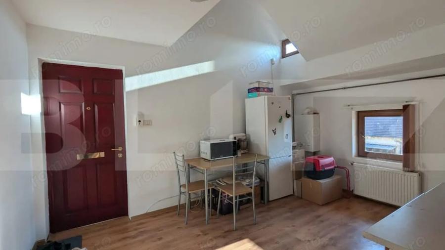 Apartament cu 3 camere semidecomandat, mobilat în Girocului