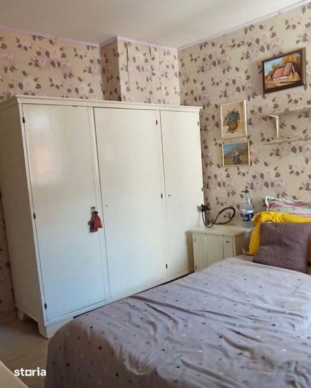 Casă cu 4 camere cu Teren 482 Mp în Între Lacuri