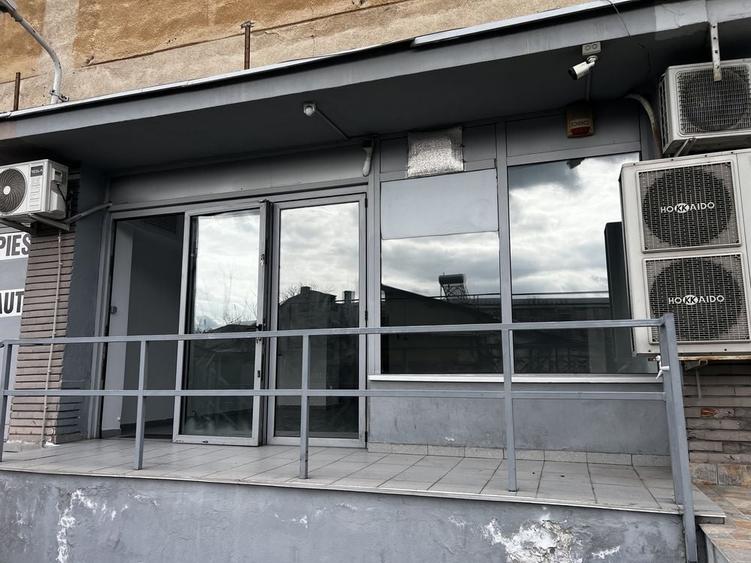 Spațiu comercial, de 76 mp, în Central