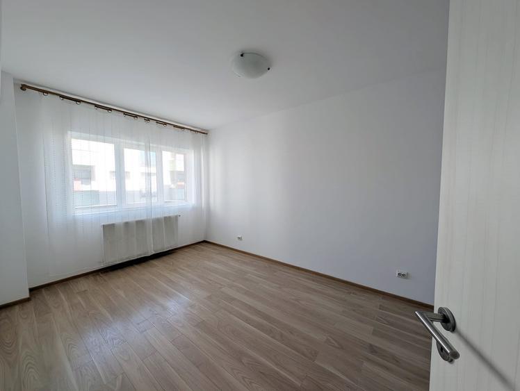 Apartament cu 3 camere semidecomandat în Mănăștur