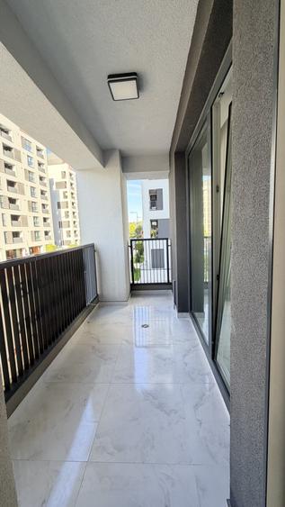 Apartament cu 2 camere semidecomandat, mobilat în Florești