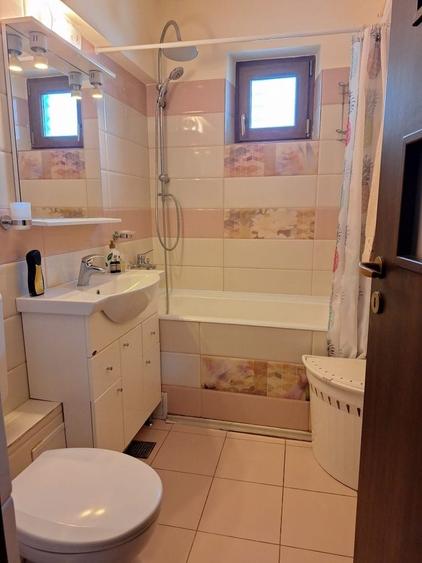 Apartament cu 3 camere în Popoveni