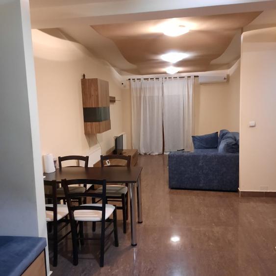 Apartament cu 2 camere decomandat în Circumvalațiunii