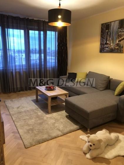 Apartament cu 2 camere decomandat în Medicină
